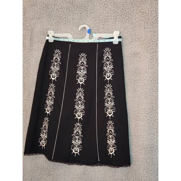 NWT Anne Taylor Loft Floral Embroidered Black A-Line Midi Skirt 6P - Picture 1 of 6